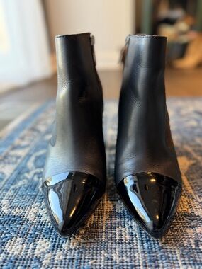 Women’s | Donald J. Pliner | Blis | Black | Leather | Zip Ankle Booties | 9.5